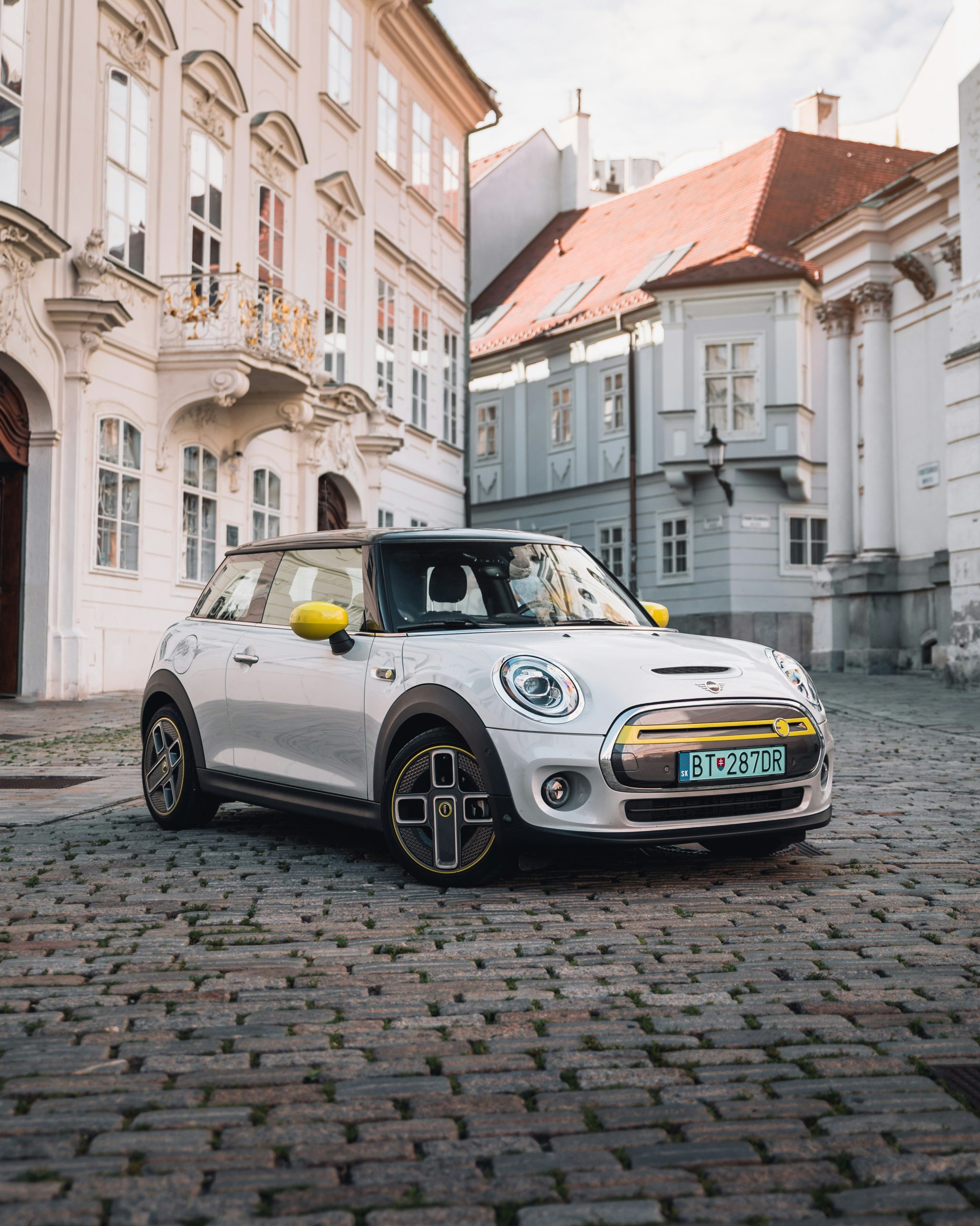 Electric Mini Types Electric Vehicles: Embracing Sustainable Transportation in the UK with ...